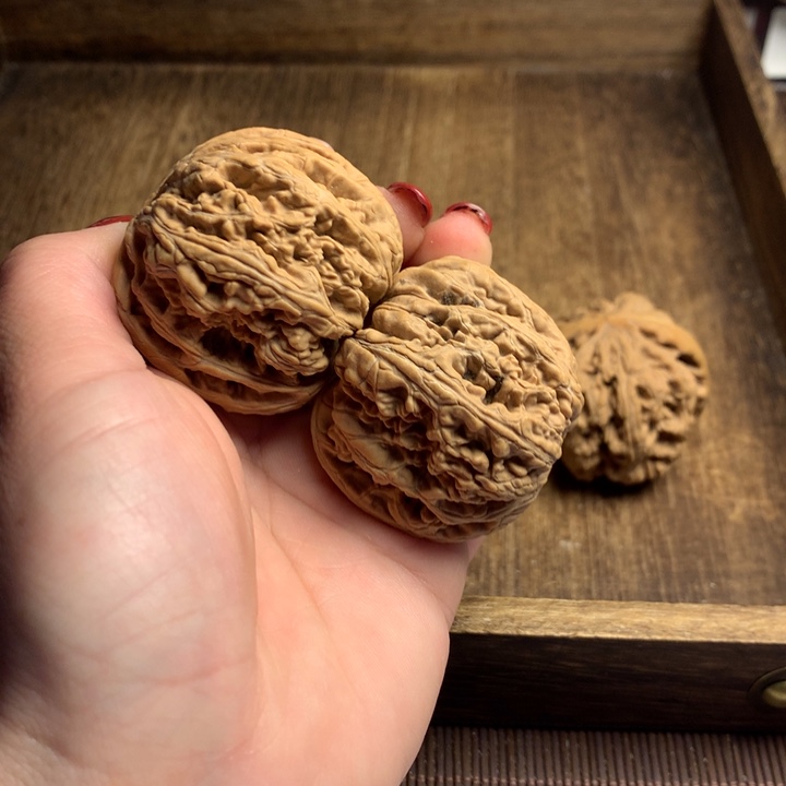 文玩核桃吊坠金*座粗筋