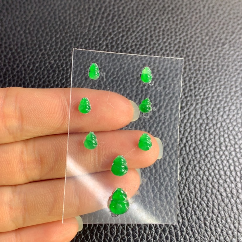 【闪购商品】翡翠吊坠(不含链)未镶嵌