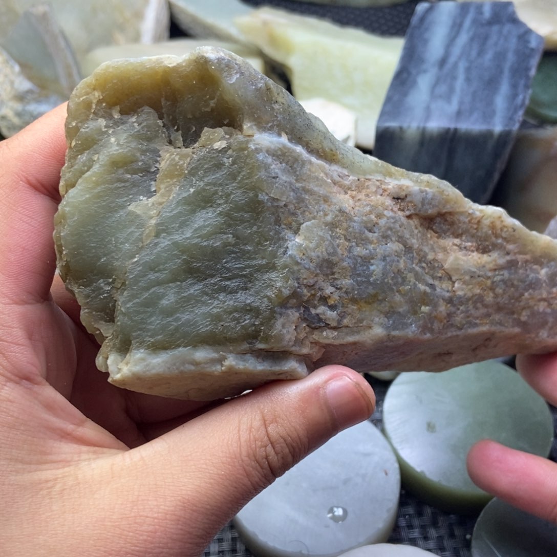 和田玉和田玉未镶嵌