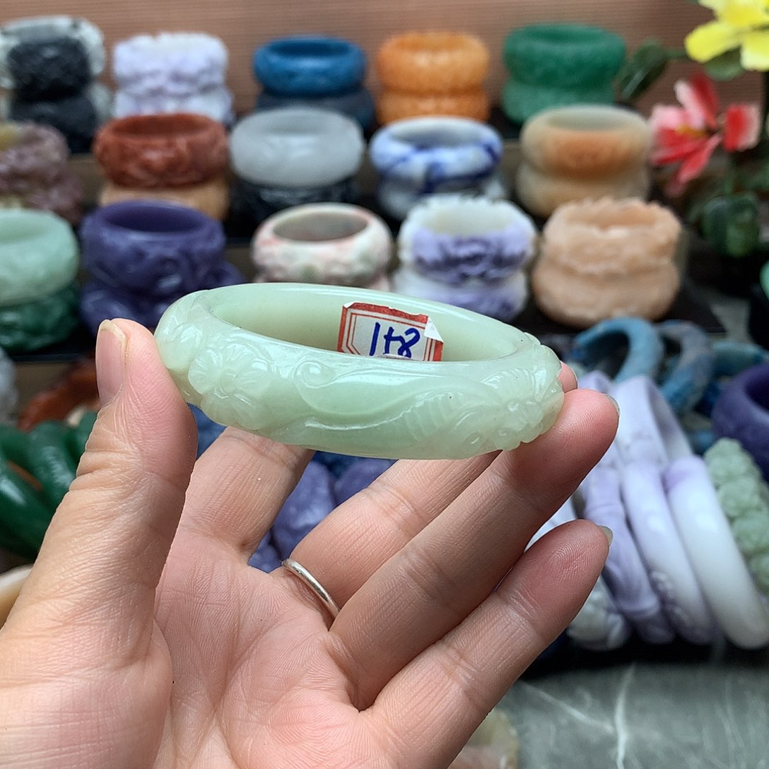 毛衣链未镶嵌石英质玉小****～