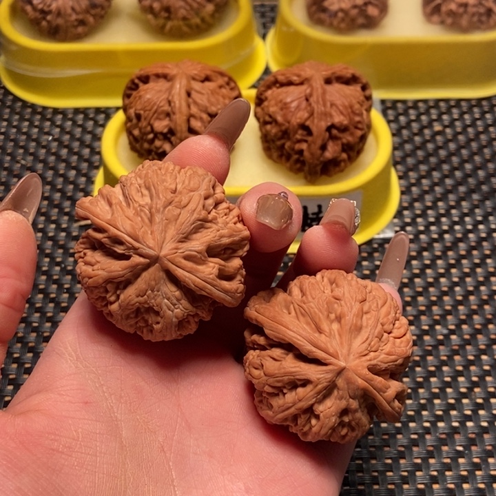 吊坠文玩核桃45全品大粗筋