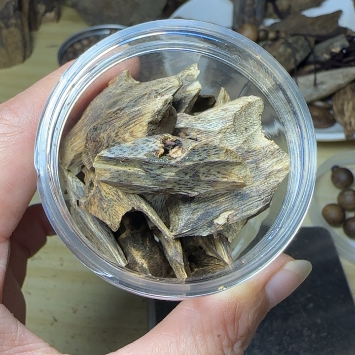 木娅*乌身圆叶老料40克