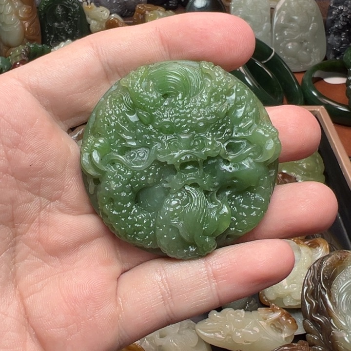 未镶嵌和田玉挂件