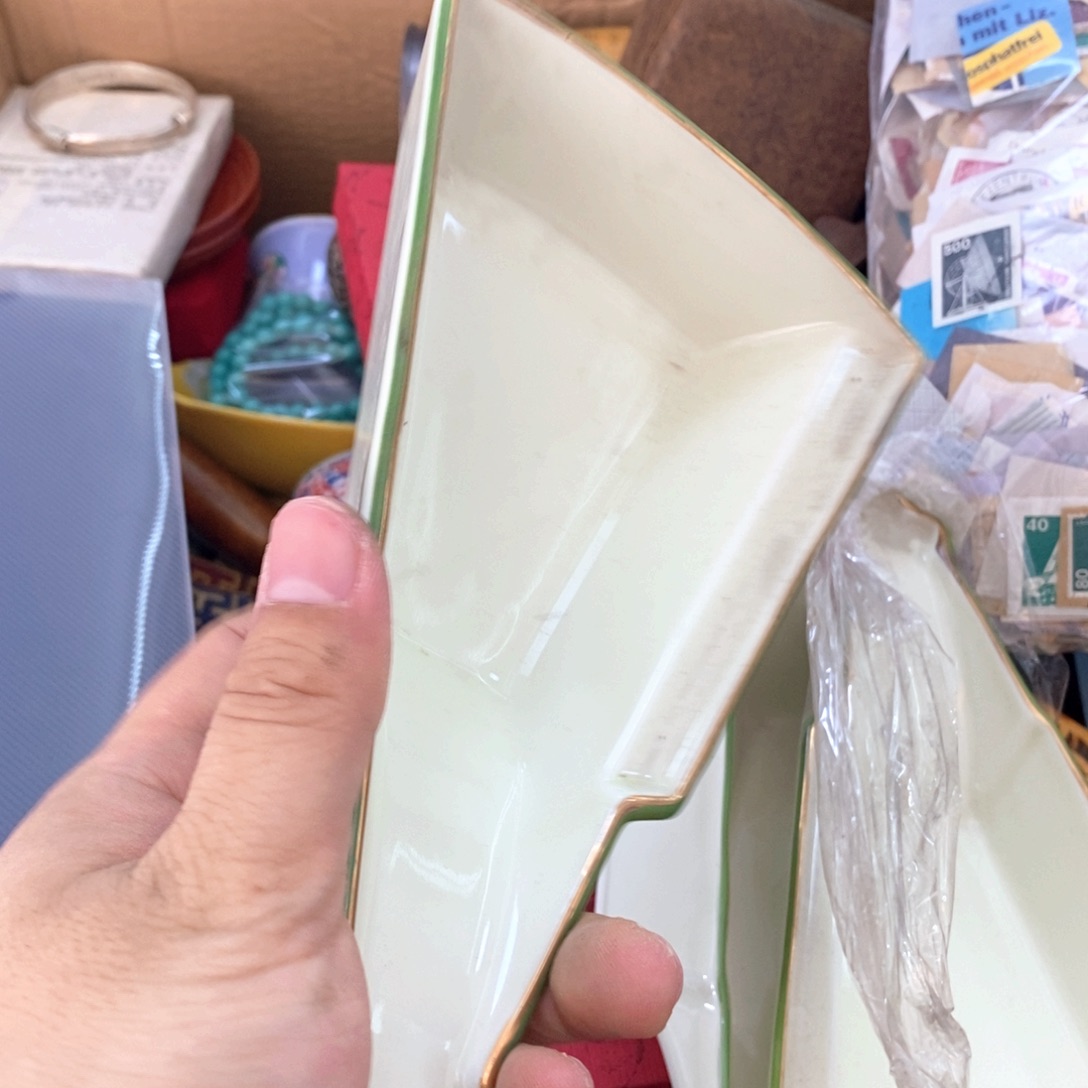 瓷片哈哈哈哈哈哈哈哈哈哈哈