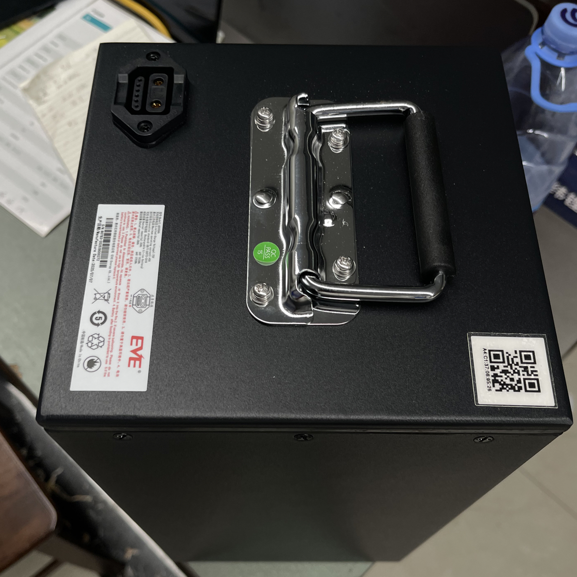 亿纬锂电池/60V30Ah/车规级电芯/续航80-100km/质保3年磷酸铁锂