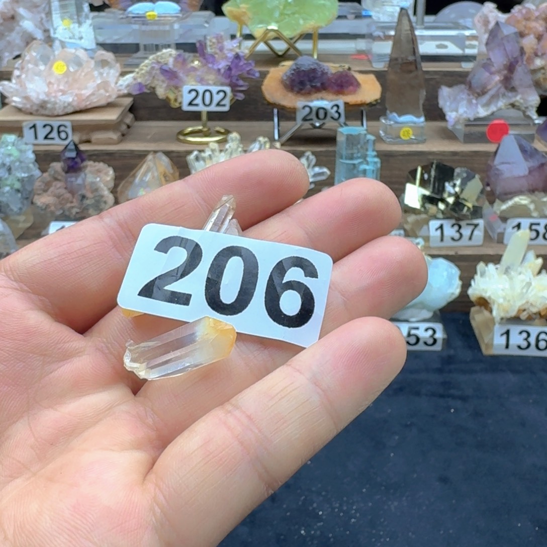 檀***枷水晶珠宝半成品未镶嵌