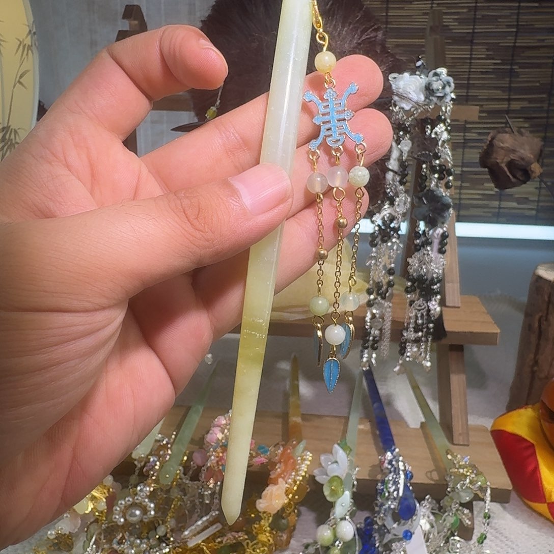 合金蛇纹石玉发饰