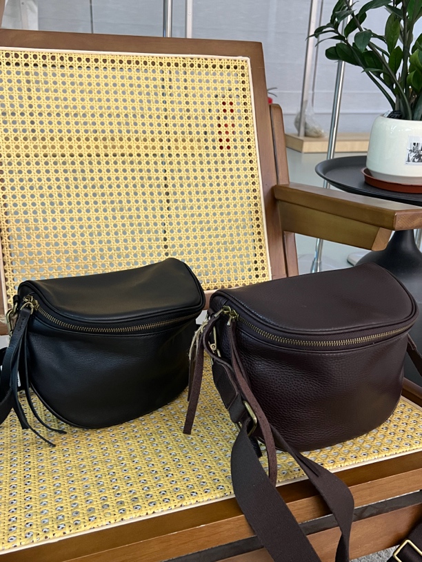 Good  acre  margin/良亩缘休闲百搭做旧简约耐磨单肩斜跨包QQ505