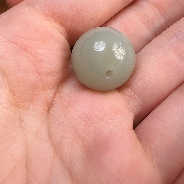 和田玉珠子未镶嵌小***?