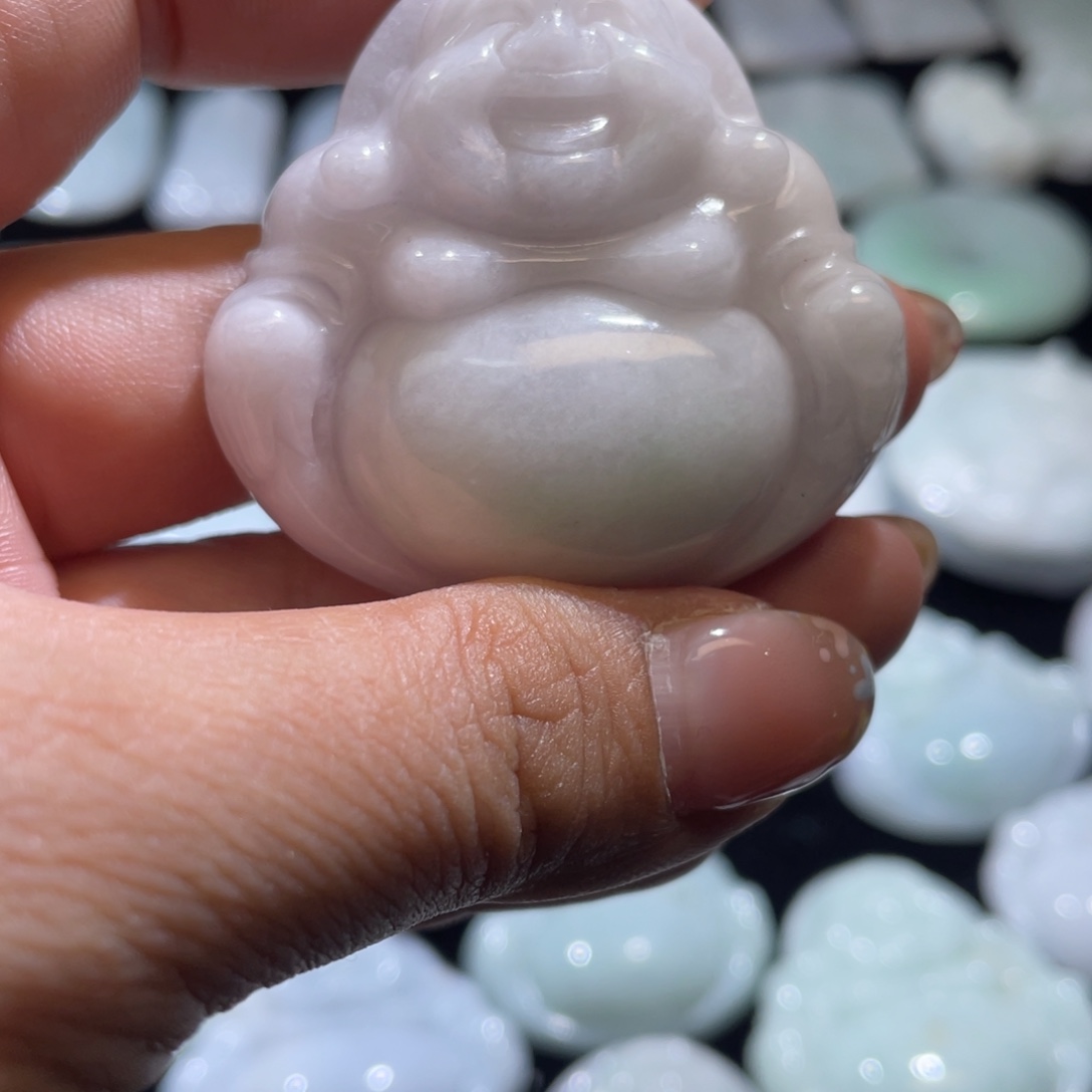 翡翠未镶嵌颈饰佛公