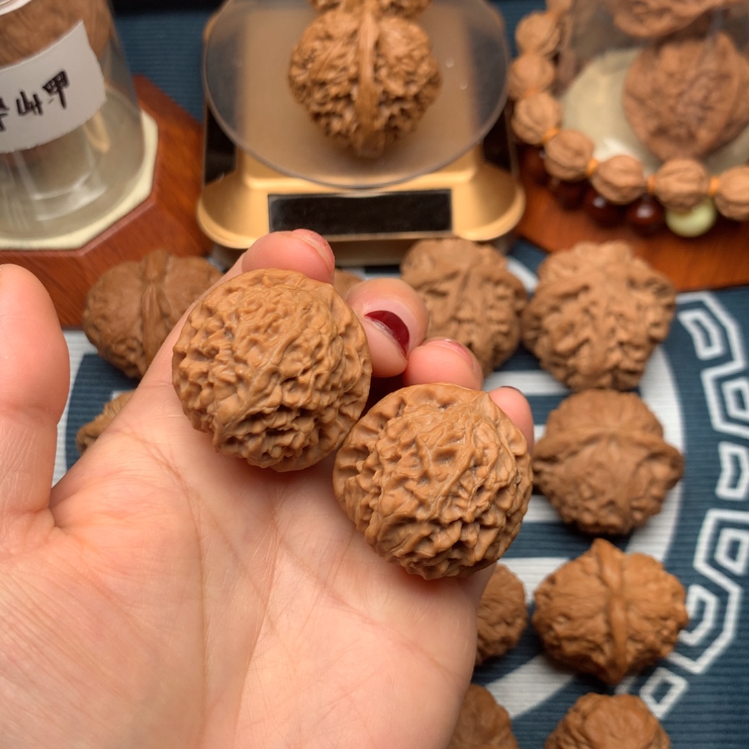 文玩核桃把件33龙眼
