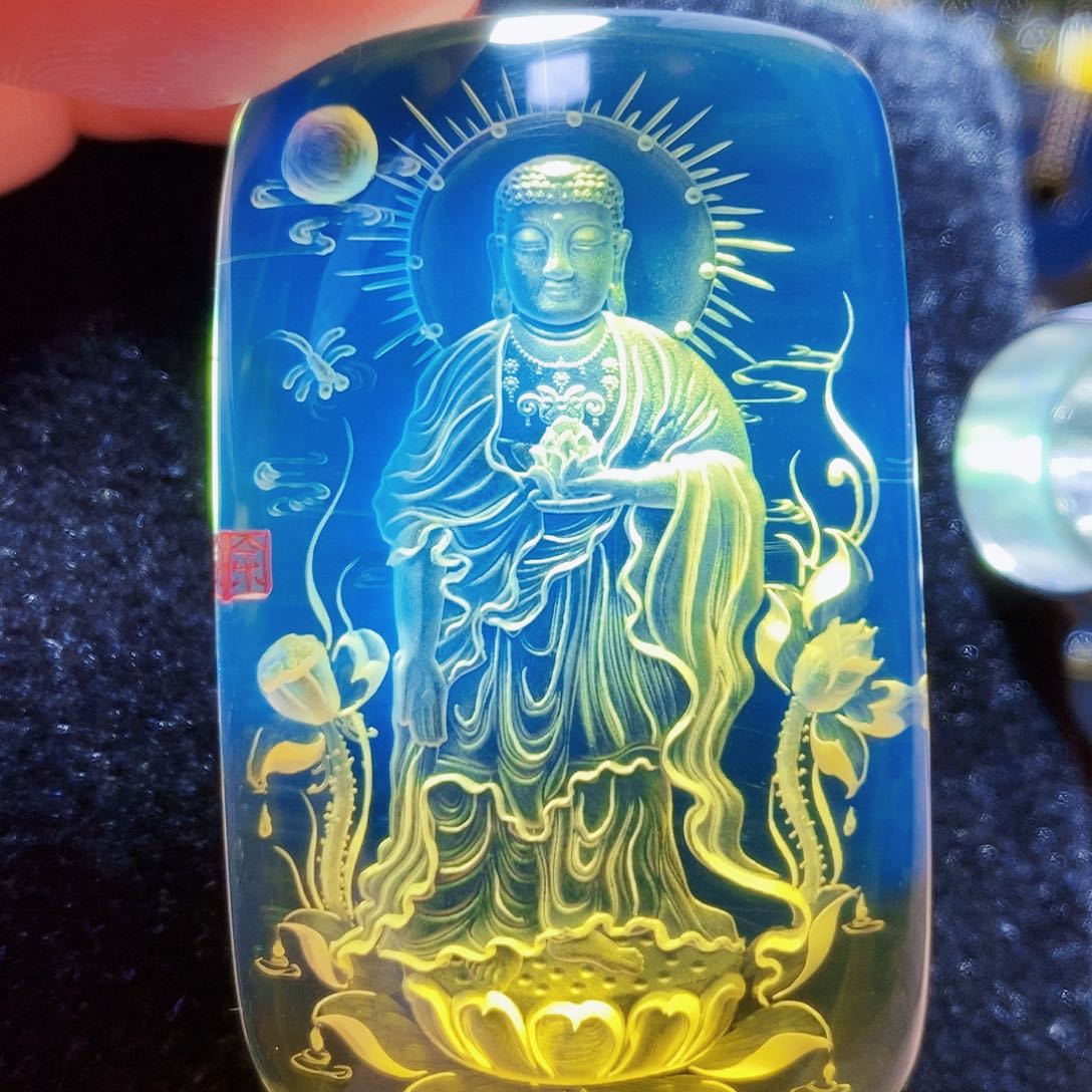 【闪购商品】金珀颈饰未镶嵌琥珀阴雕