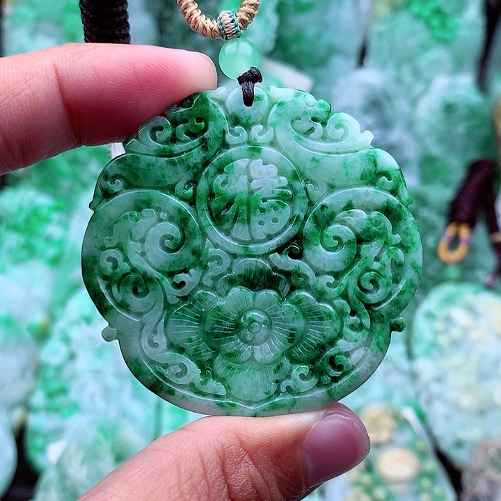 翡翠吊坠(不含链)未镶嵌