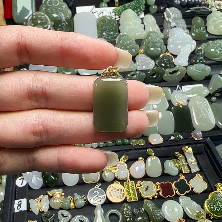 颈饰银S925镶嵌和田玉