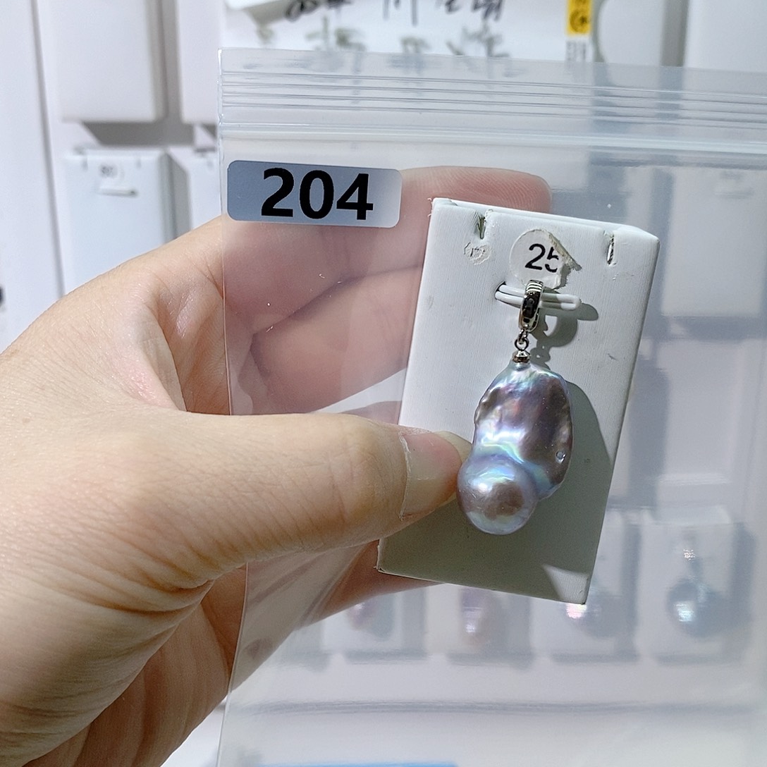 淡水珍珠合金颈饰