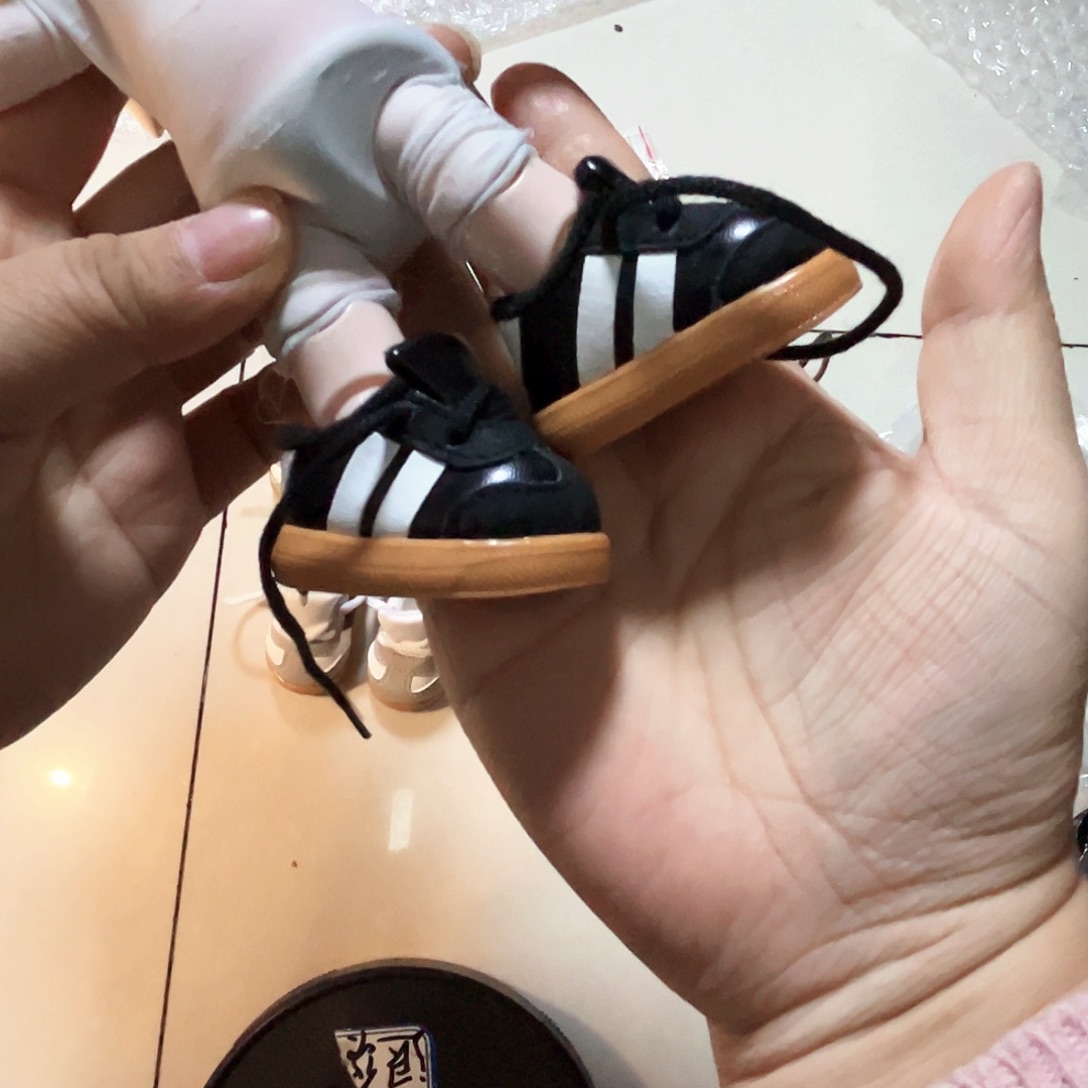 黑色鞋子福福原价45