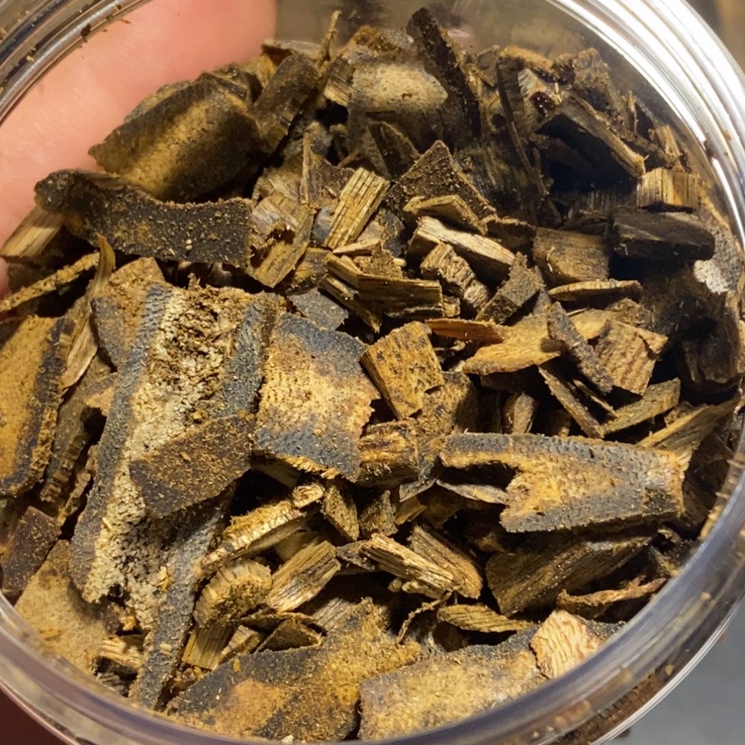 沉香碎屑沉香乌身圆叶熏香料