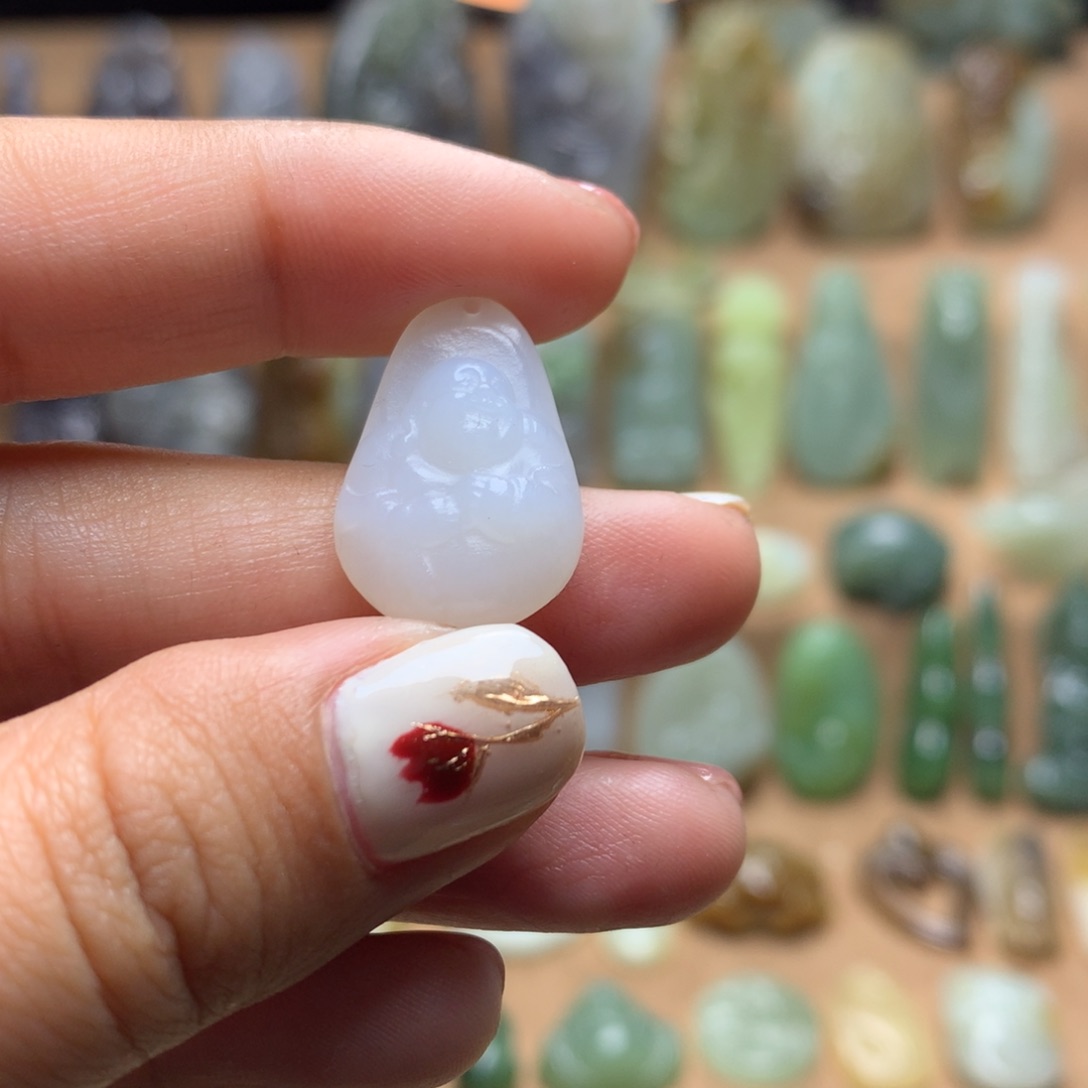 和田玉挂件未镶嵌