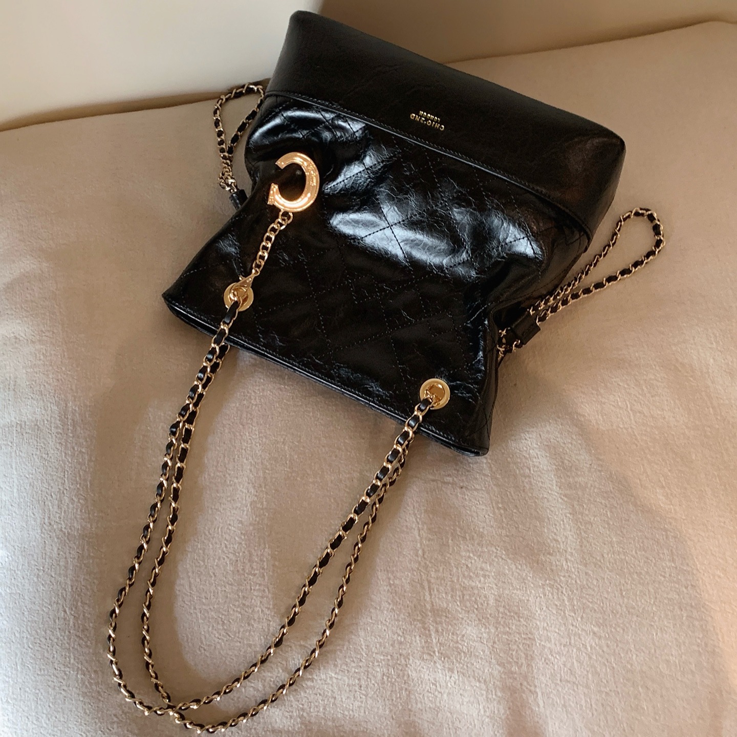 南风Chio2nd托特包小众精致斜挎小包包女黑色时髦通勤链条包