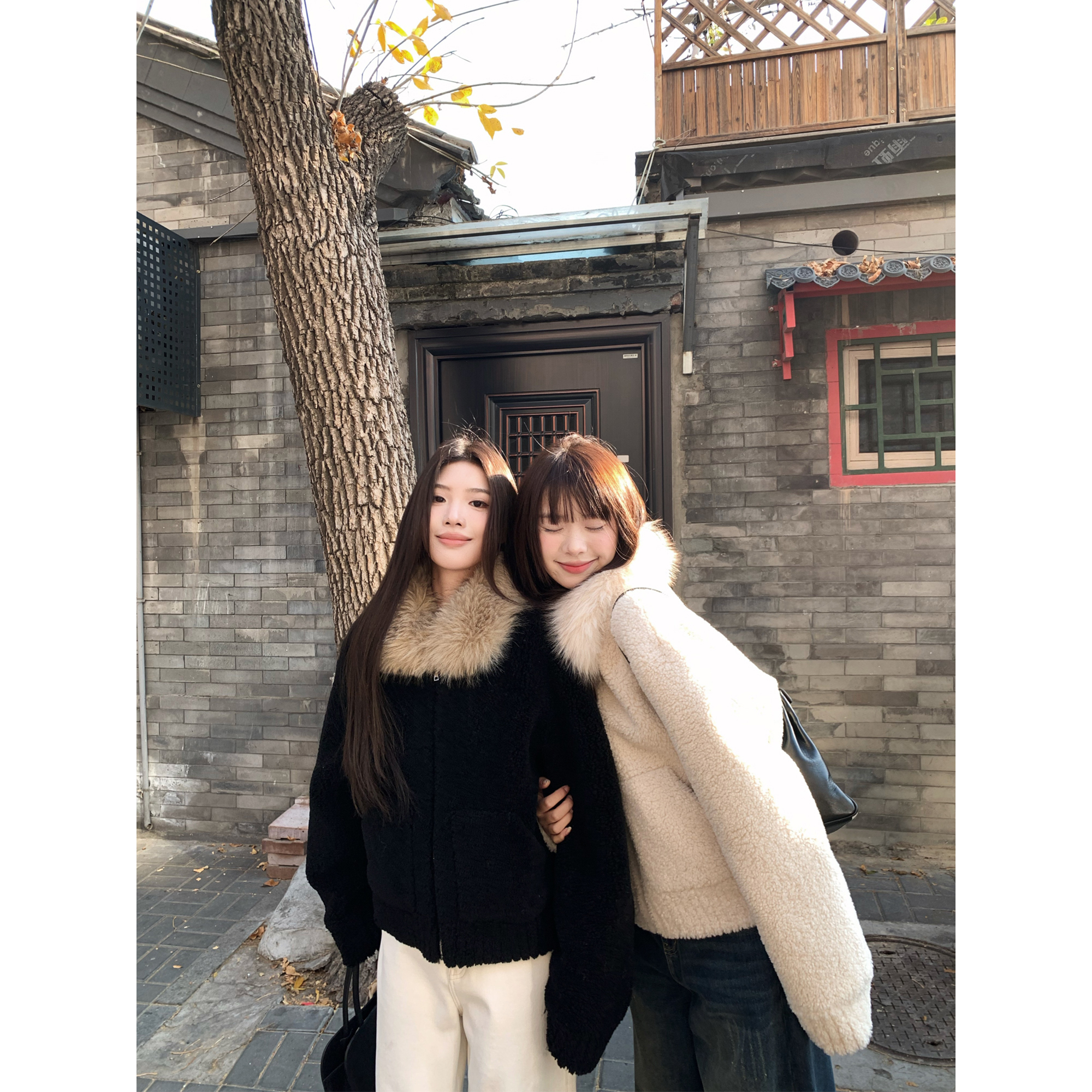 安嘉儿/气质感长尖毛领羊羔毛外套女秋冬慵懒感拉链韩版毛衣开衫