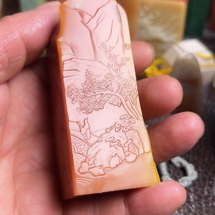 安***军老挝石精美老挝田黄薄意