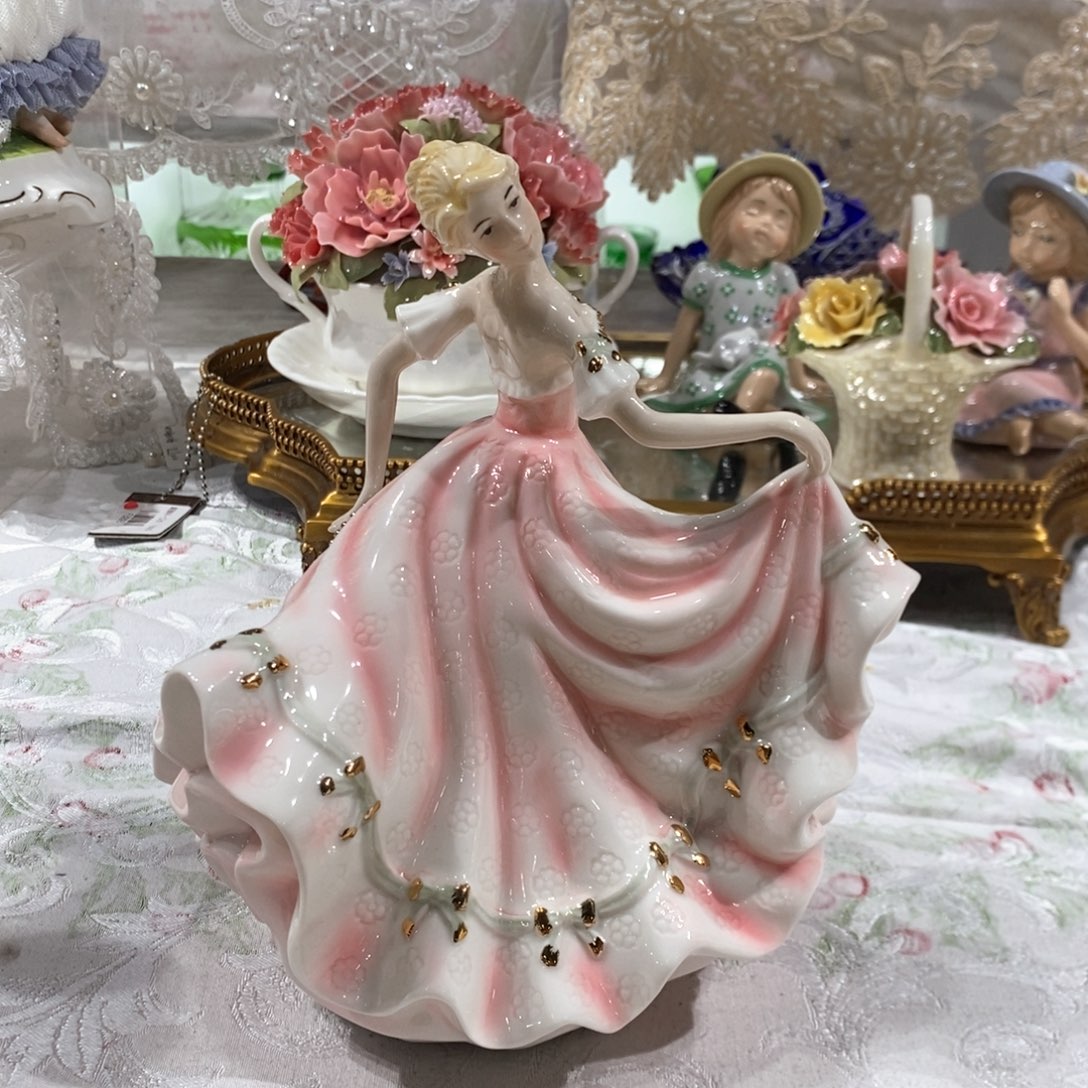 摆件0246骨瓷回眸款瓷偶礼盒装