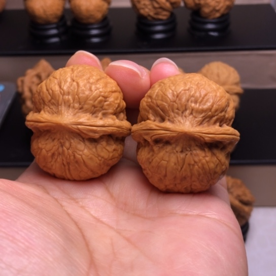 文玩核桃把件战神元宝14