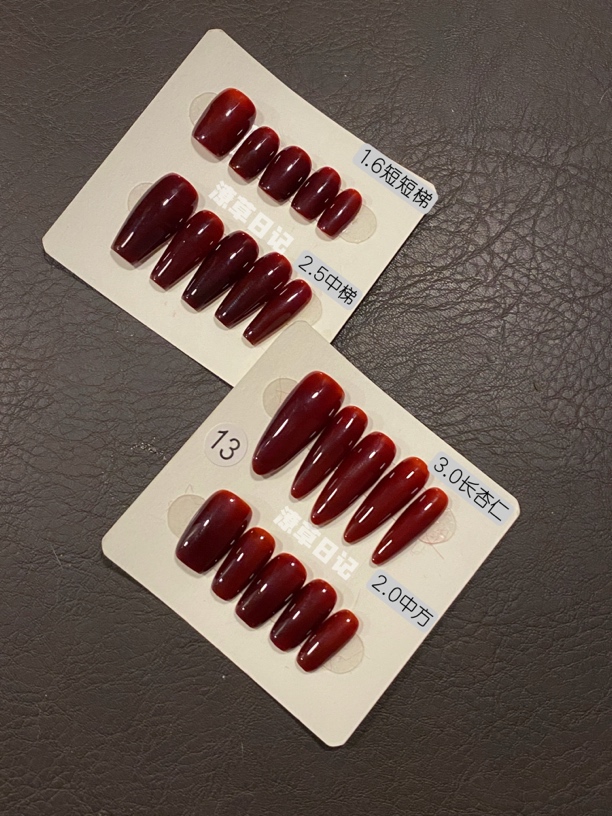 姨妈红牛血红单色红色穿戴甲中梯短梯长尖穿戴甲10片装