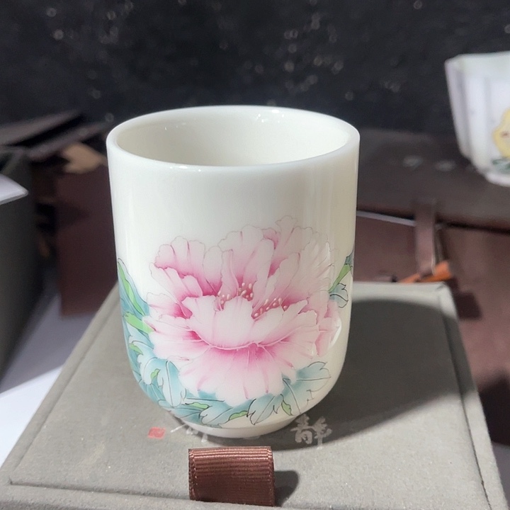 福利待遇多多哦哦哦