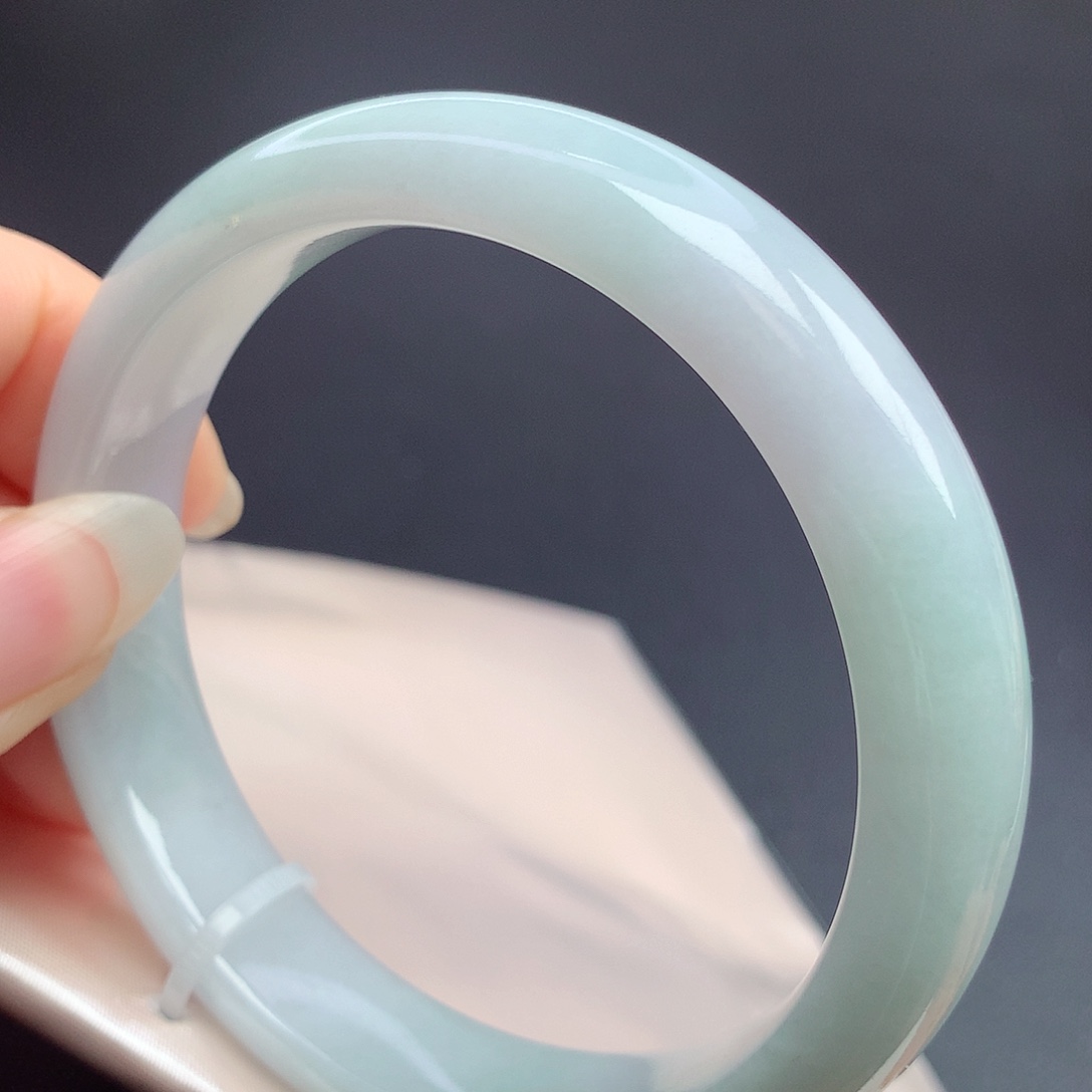 翡翠未镶嵌手镯57.8圈口