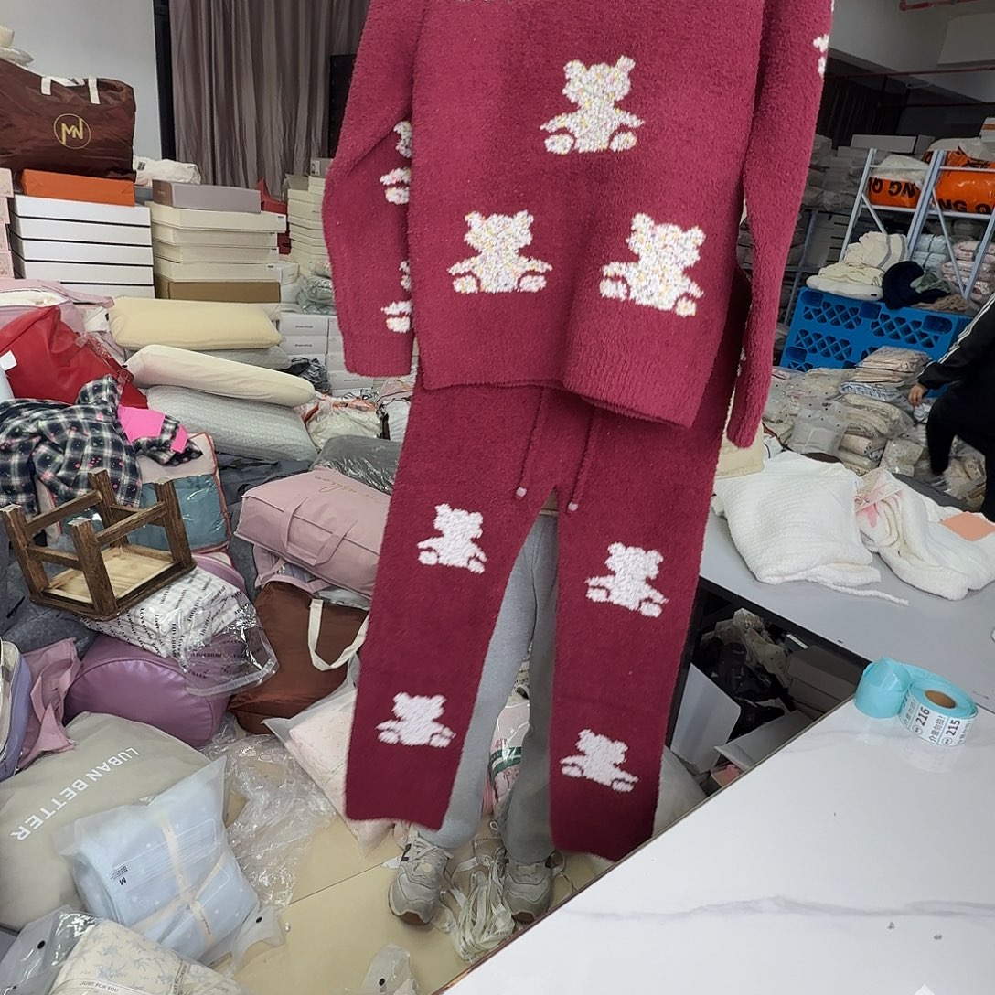 棉棉半边绒红色小熊睡衣