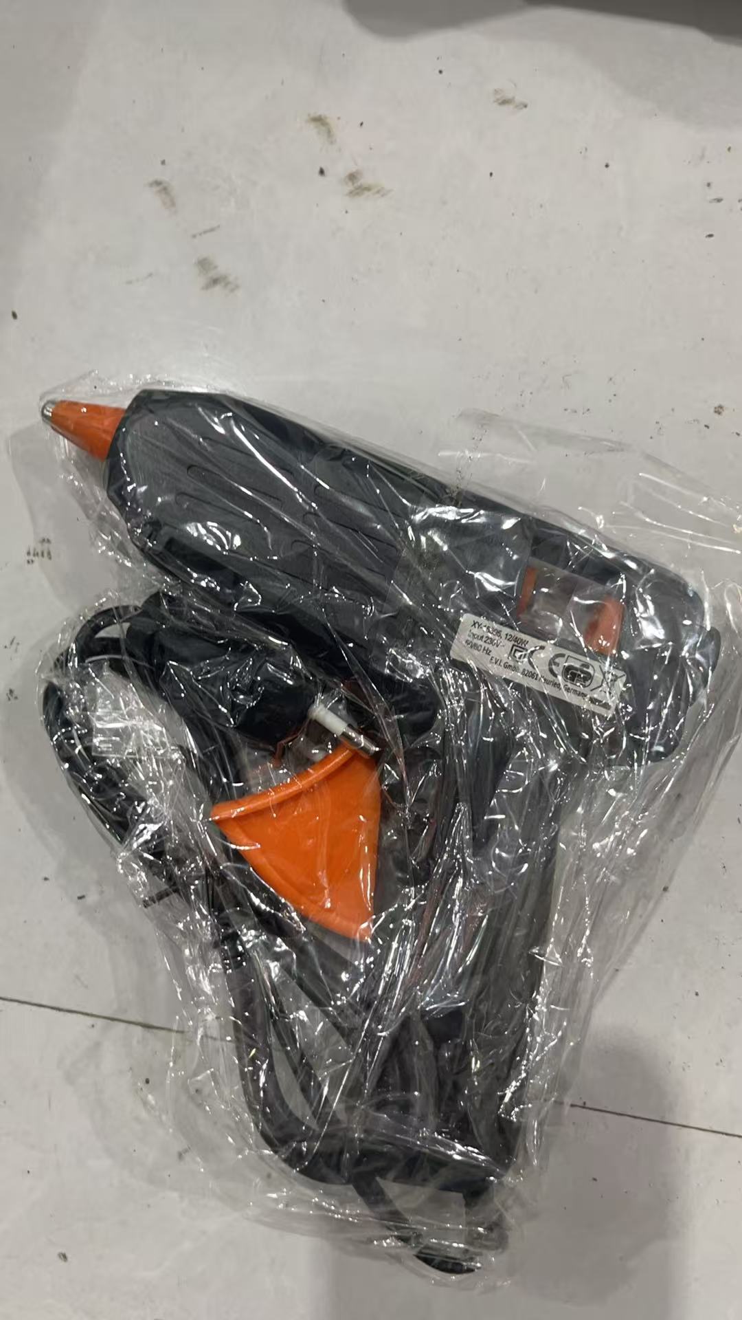 【热熔胶枪一把】电池夹