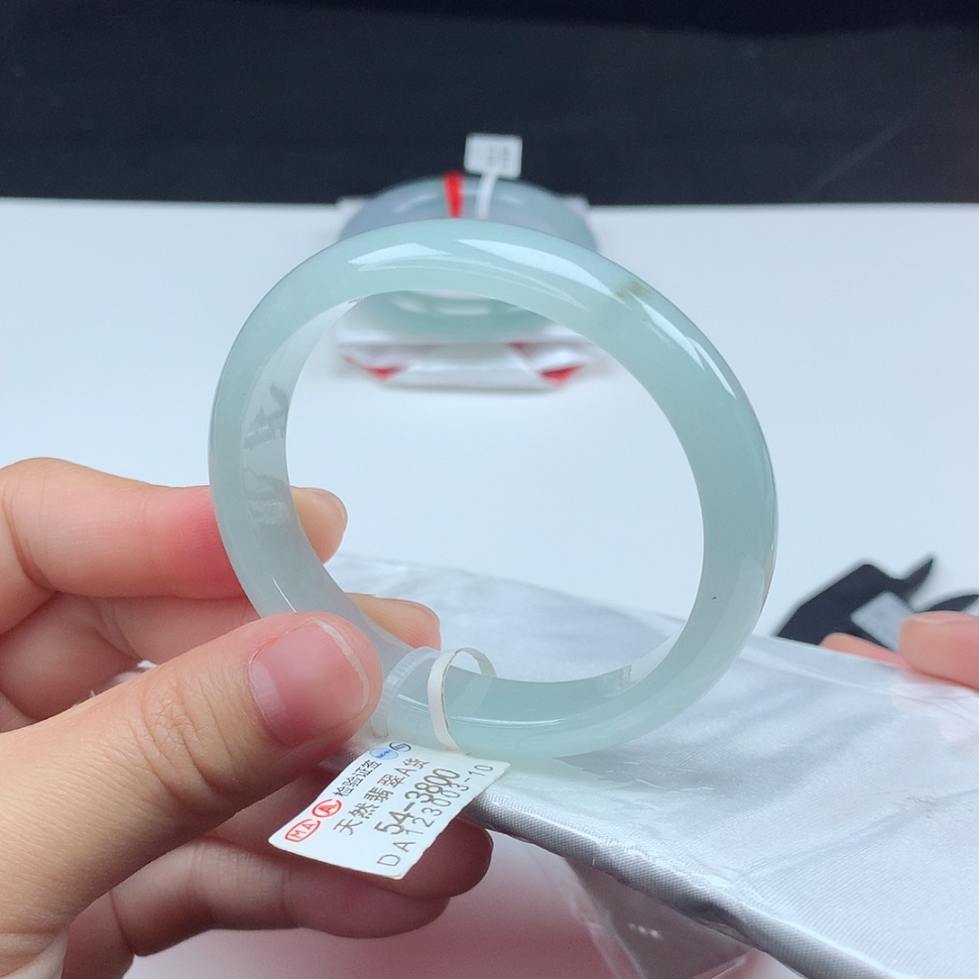 翡翠手镯未镶嵌9号