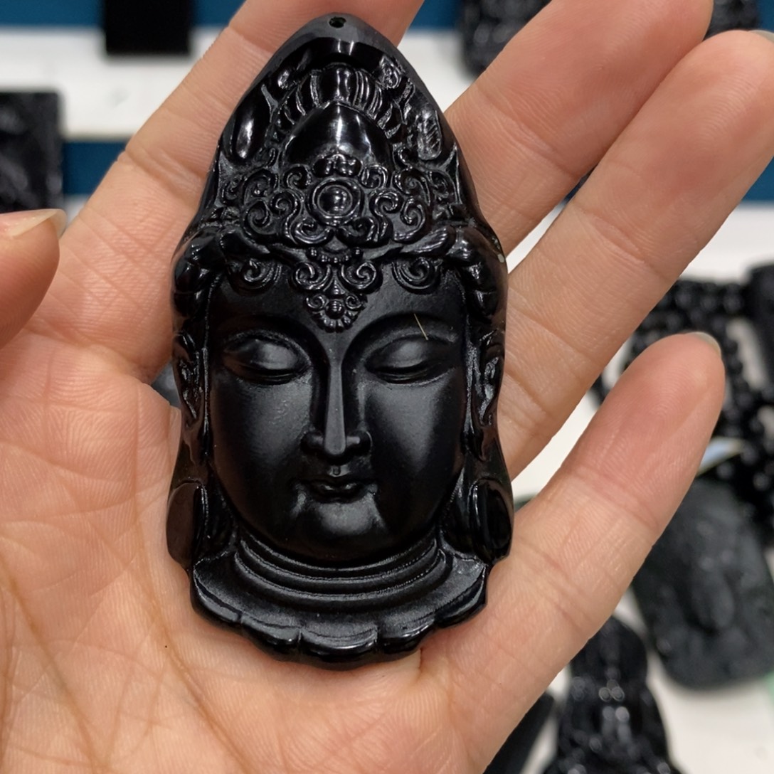 刚***北蛇纹石玉未镶嵌吊坠