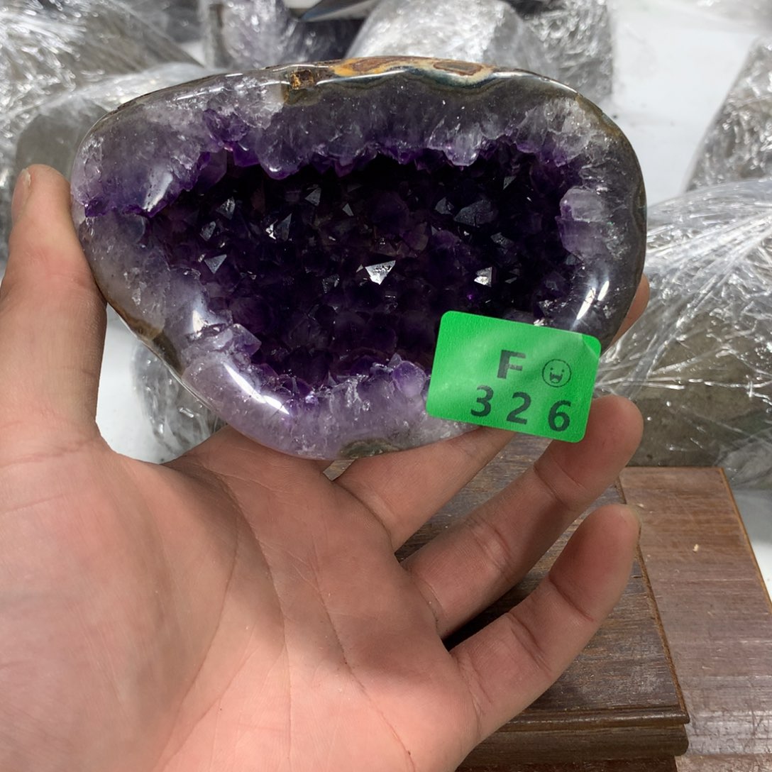 紫晶大型摆件（非配饰）未镶嵌