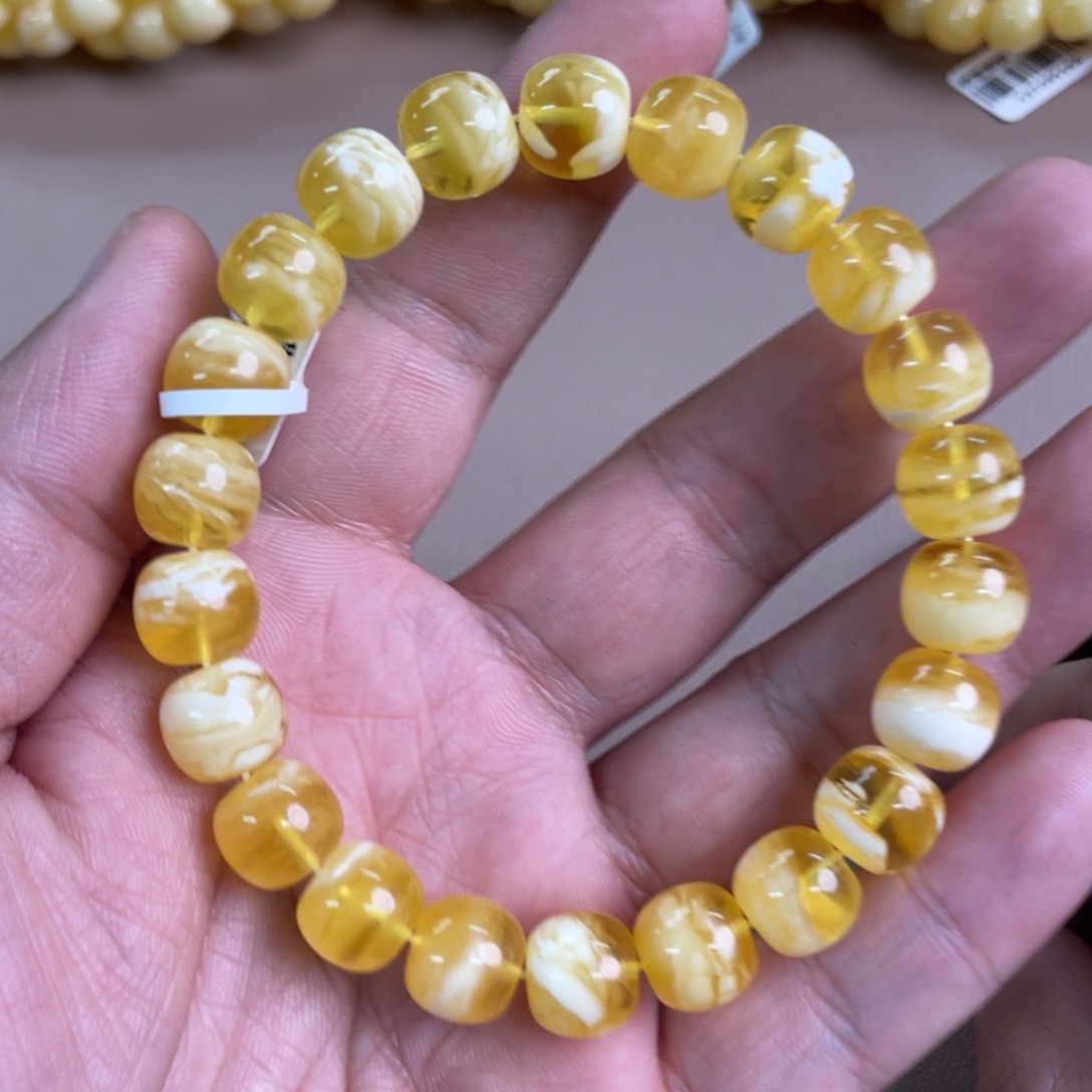 琥珀裸石未镶嵌1410000000000