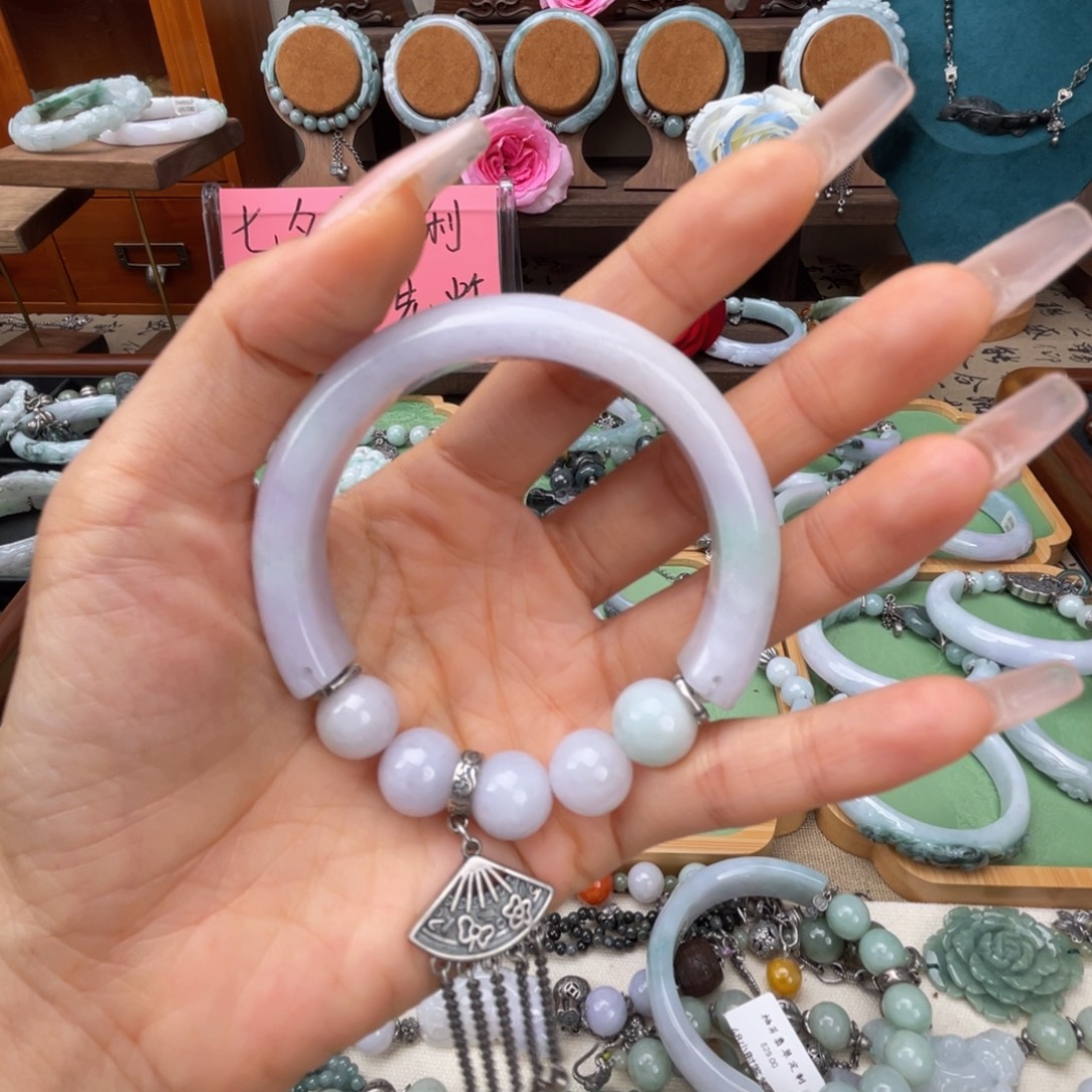 阿***～未镶嵌手链翡翠翡翠手镯
