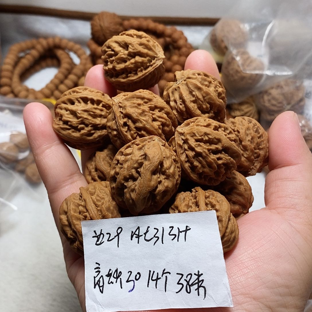 核桃手串/手链粗筋大八棱手训