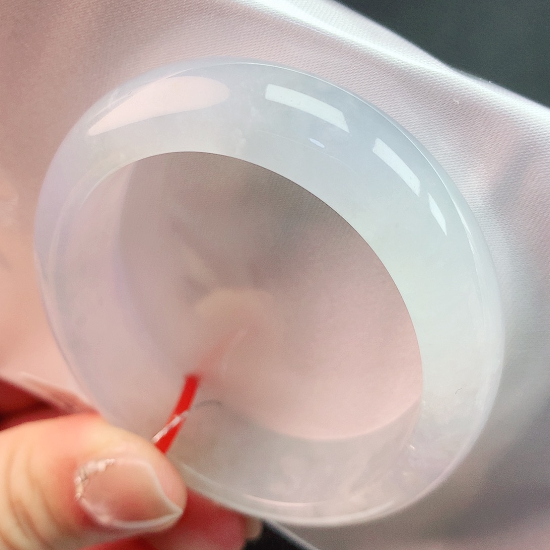 翡翠手镯未镶嵌51贵