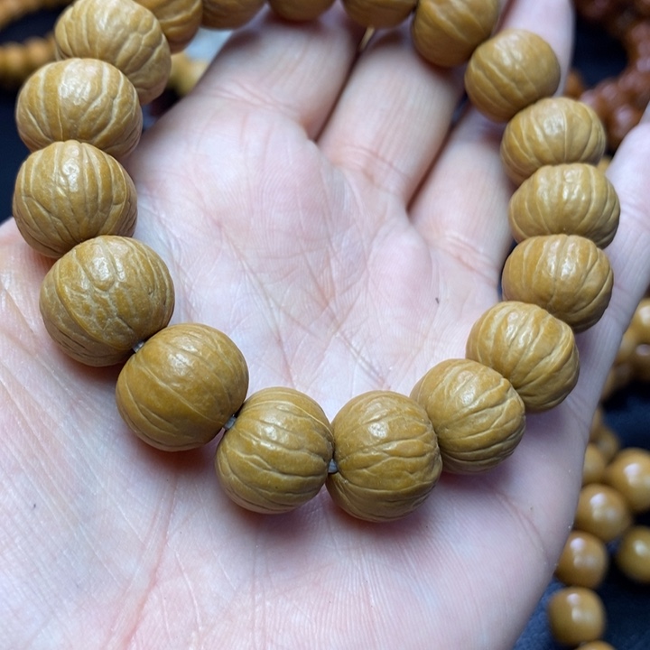 猴头核桃手串猴头