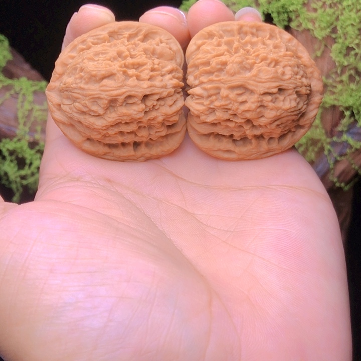 吊坠文玩核桃南疆石