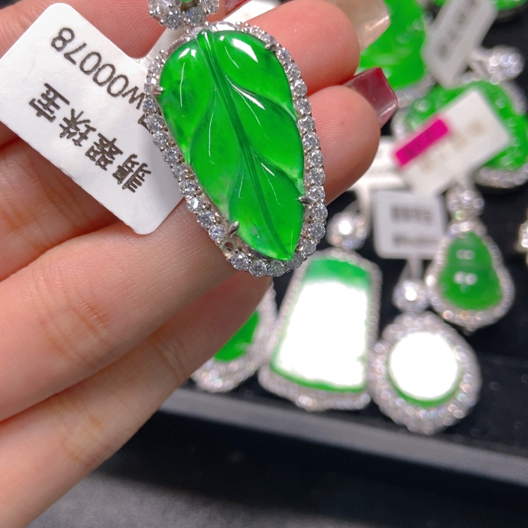 翡翠吊坠(不含链)银S925镶嵌