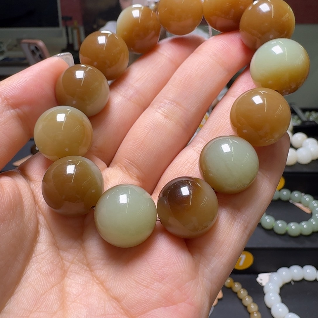 手串未镶嵌和田玉