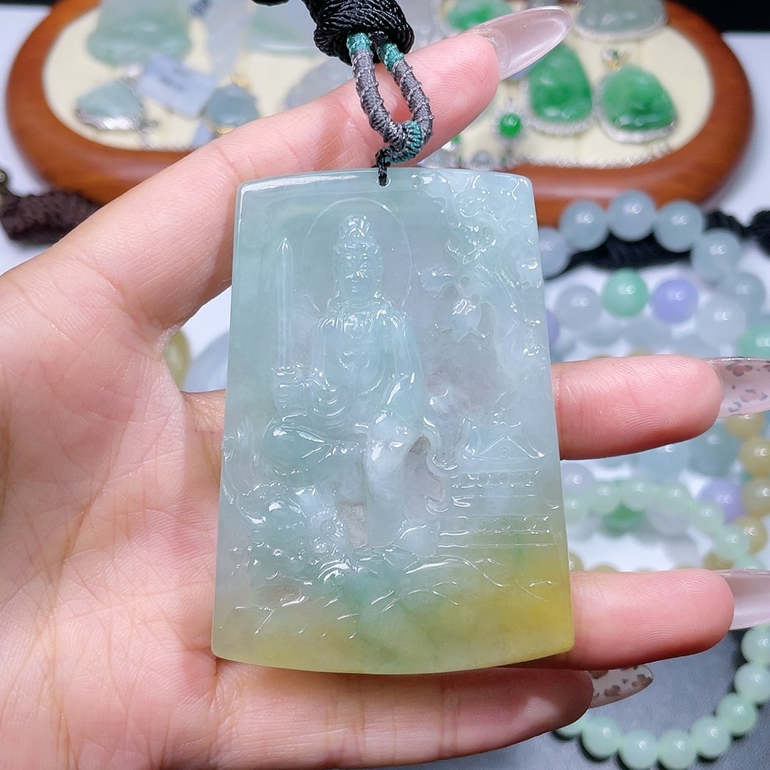 翡翠颈饰18K金镶嵌御龙观音