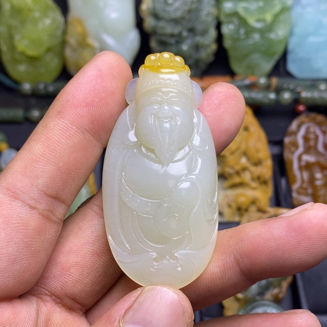 蛇纹石玉吊坠(不含链)未镶嵌