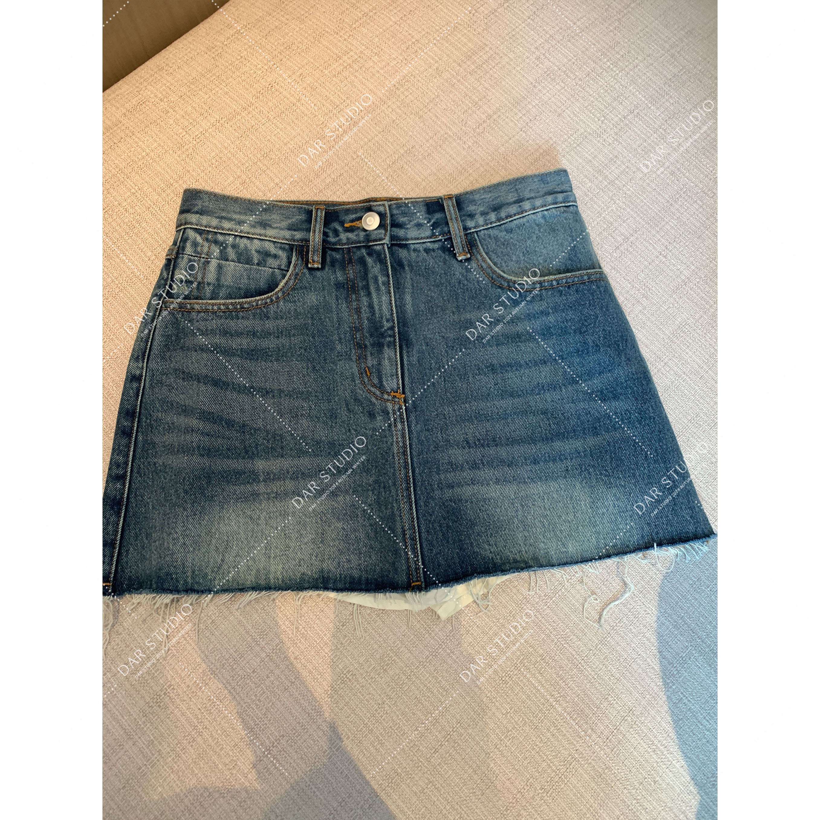 DAR STUDIO 深圳货【高光半裙】进口面料夏季须须含内衬半身裙88441