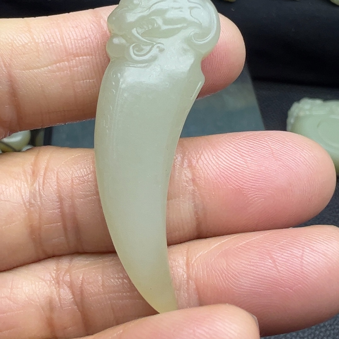 和田玉（糖玉）未镶嵌吊坠(不含链)