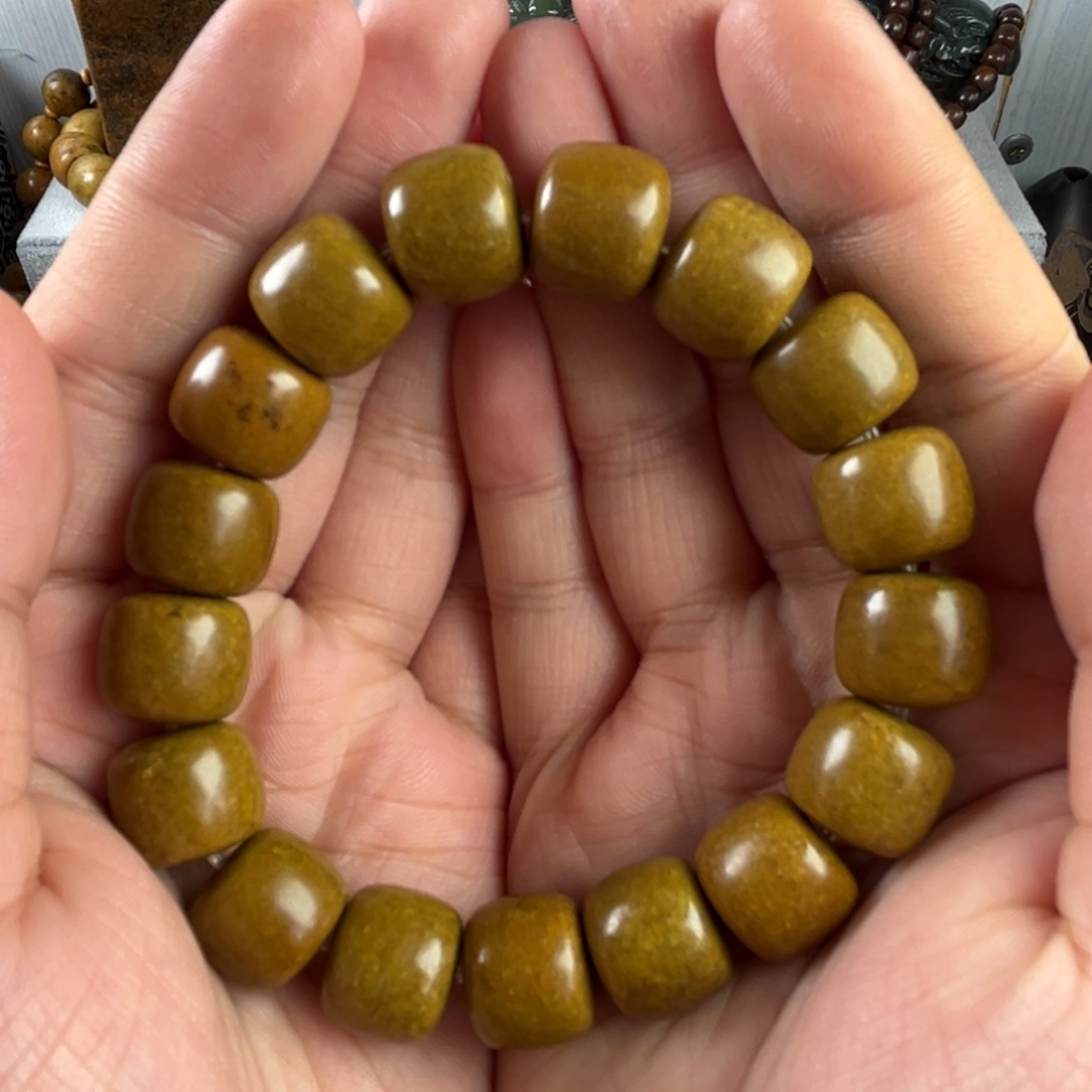 岫岩河磨玉（透闪石质玉）手串未镶嵌专**料