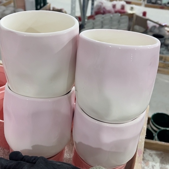 多肉绿植陶瓷花盆9.9包邮，有孔