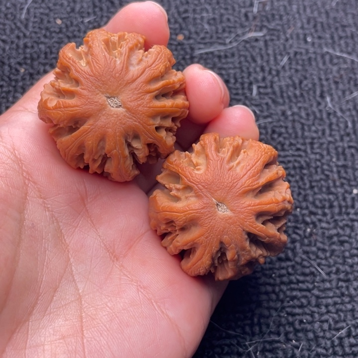 吊坠文玩核桃文玩核桃19